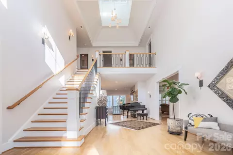 Entry Way - 423 Watson St, Davidson, NC 28036 photo 1 of 5