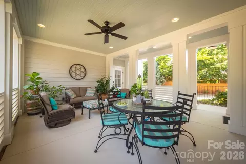 Exterior - 423 Watson St, Davidson, NC 28036 photo 7 of 8