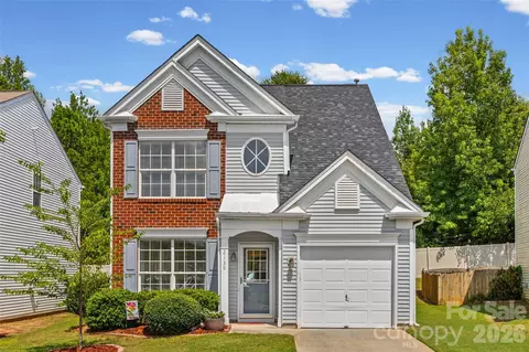 2139 Kaybird Ln, Charlotte, NC 28270