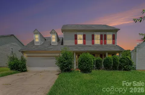 9813 Baxter Caldwell Dr, Charlotte, NC 28213