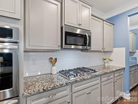 Kitchen - 2963 Bridgewater St, Lancaster, SC 29720 photo 4 of 6