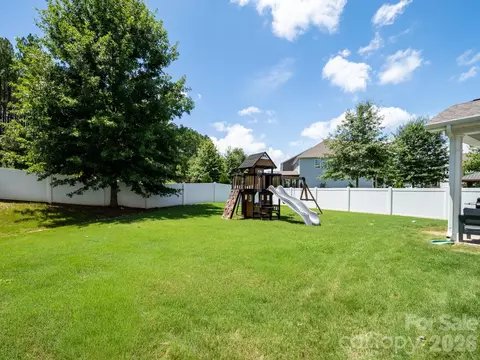 Exterior - 2963 Bridgewater St, Lancaster, SC 29720 photo 2 of 9