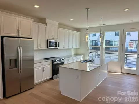 2133 Hawksworth Ln, Charlotte, NC 28262