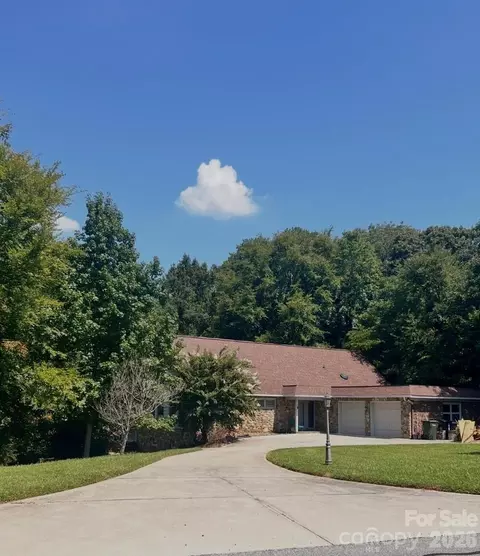 101 Forest Cliff Ne Ct NE, Concord, NC 28025