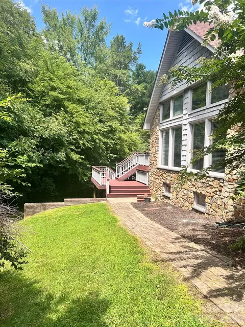 101 Forest Cliff Ne Ct NE, Concord, NC 28025