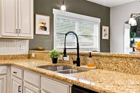 Kitchen - 3151 Delaware Dr, Denver, NC 28037 photo 2 of 3