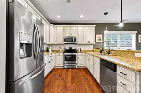 Kitchen - 3151 Delaware Dr, Denver, NC 28037 photo 1 of 3