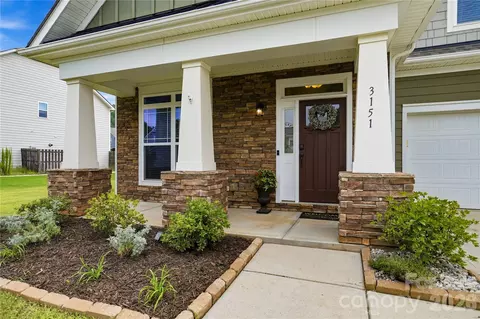 Exterior - 3151 Delaware Dr, Denver, NC 28037 photo 2 of 8