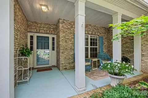 12034 Hampton Place Dr, Charlotte, NC 28269