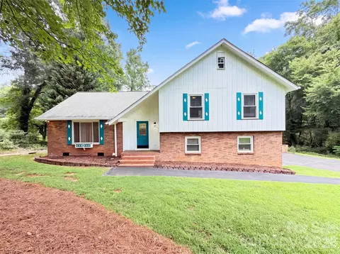 4600 Carving Tree Dr, Charlotte, NC 28227