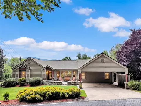 936 Little Mountain Rd, Waynesville, NC 28786