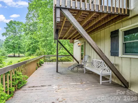 Exterior - 90 Mcentire Rd, Tryon, NC 28782 photo 6 of 8