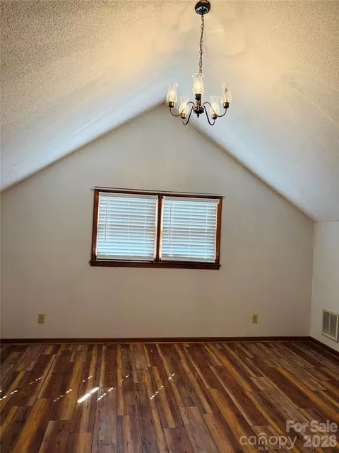 Bedroom - 90 Mcentire Rd, Tryon, NC 28782 photo 2 of 4