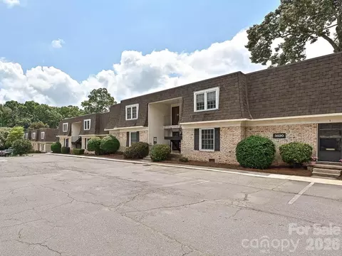3520 Colony G Rd #G, Charlotte, NC 28211