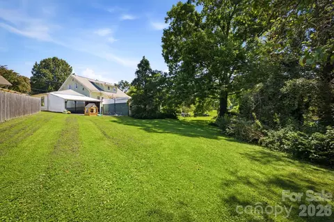 Other - 115 Evans St, Morganton, NC 28655 photo 8 of 9