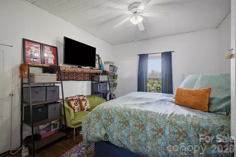 Bedroom - 115 Evans St, Morganton, NC 28655 photo 2 of 3