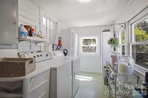 Other - 115 Evans St, Morganton, NC 28655 photo 3 of 9