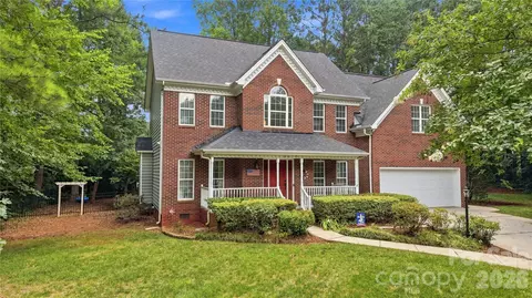 4619 Lenden Hall Ct, Gastonia, NC 28056