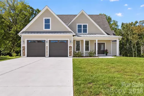 160 Pumice Dr, Statesville, NC 28625