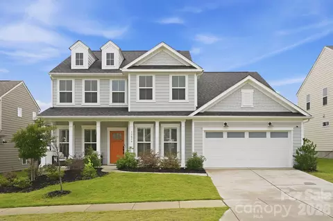 11016 Larkslea Ln, Charlotte, NC 28278