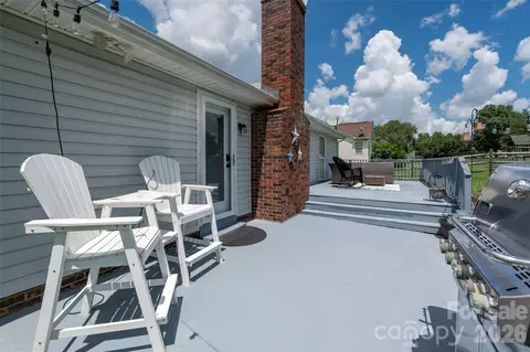 Exterior - 3209 Monte Dr, Monroe, NC 28110 photo 3 of 4