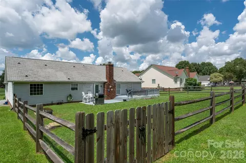 Exterior - 3209 Monte Dr, Monroe, NC 28110 photo 1 of 4