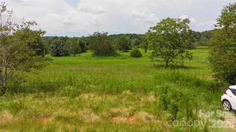 59 Malden Ct, Crouse, NC 28033 photo 2