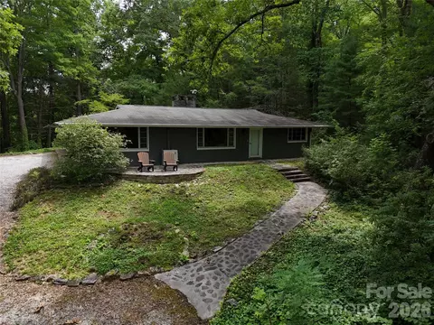 250 Luther Burbank Dr, Lake Lure, NC 28746
