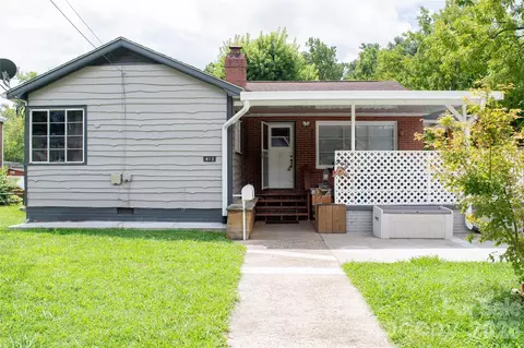 412 1st W Ave W, Hendersonville, NC 28739
