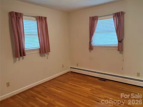 Bedroom - 2841 Emory Rd, Morganton, NC 28655 photo 1 of 3