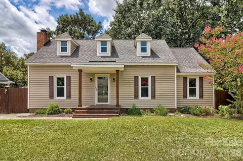 131 Santa Barbara Ct, West Columbia, SC 29170