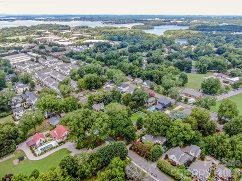 View/Area - 216 Catawba Ave, Davidson, NC 28036 photo 2 of 2