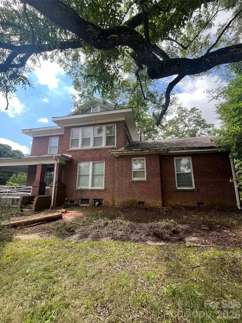 Exterior - 108 Harwood St, Albemarle, NC 28001 photo 3 of 13