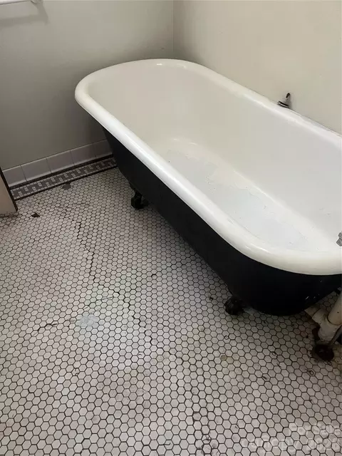 Bath - 108 Harwood St, Albemarle, NC 28001 photo 1 of 3