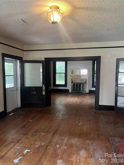 Living - 108 Harwood St, Albemarle, NC 28001 photo 1 of 6