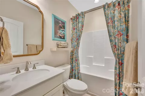 Bath - 6243 Scuttle Ln, Denver, NC 28037 photo 1 of 2