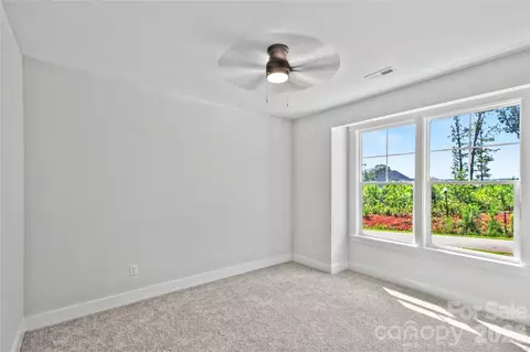 Bedroom - 3165 Timber Run Ln, Maiden, NC 28650 photo 3 of 6