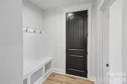 Entry Way - 3165 Timber Run Ln, Maiden, NC 28650 photo 3 of 4