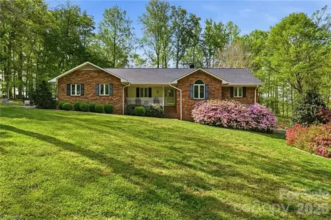 2078 Us Highway 64 E Hwy E, Mocksville, NC 27028