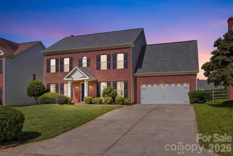 Exterior - 505 Whitehead Ct, Fort Mill, SC 29708 photo 2 of 4