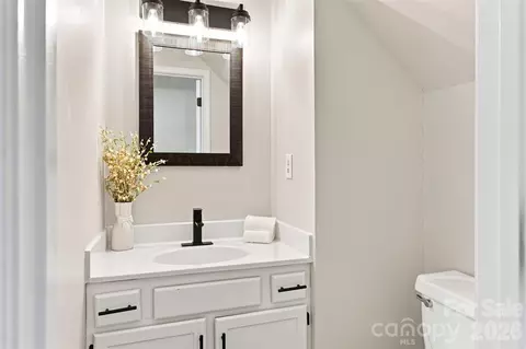 Bath - 505 Whitehead Ct, Fort Mill, SC 29708 photo 1 of 5