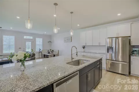 Kitchen - 3056 Patchwork Ct, Fort Mill, SC 29708 photo 5 of 5