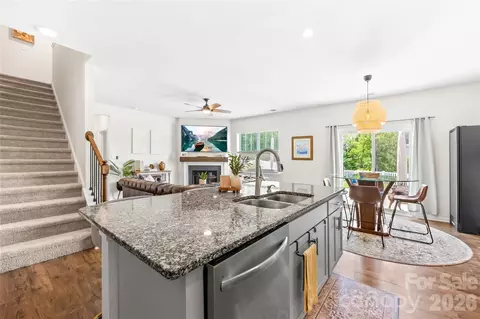 Kitchen - 705 Saddlebred Ln, Locust, NC 28097 photo 4 of 4