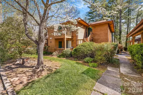 521 Courtwood 8 Ln #8, Hendersonville, NC 28739
