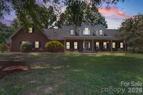 2915 Mills Harris Rd, Marshville, NC 28103