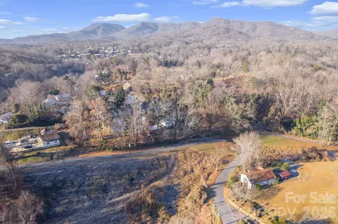 View/Area - 49 E Livingston St, Tryon, NC 28782 photo 2 of 2