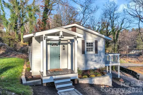 Exterior - 49 E Livingston St, Tryon, NC 28782 photo 3 of 8