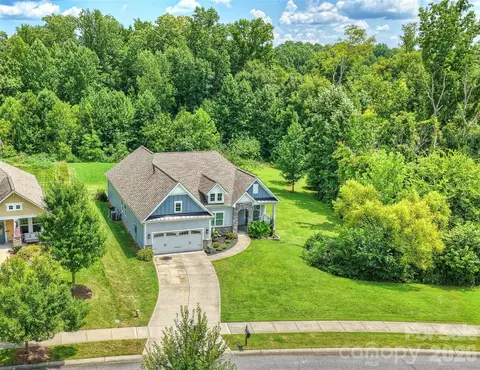 10542 Sweethaven Ln, Harrisburg, NC 28075