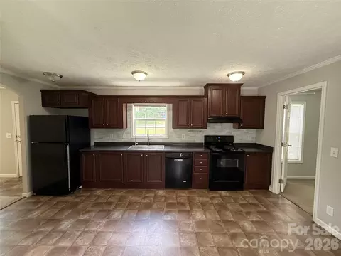 Kitchen - 166 Albert Dr, Flat Rock, NC 28731 photo 1 of 1