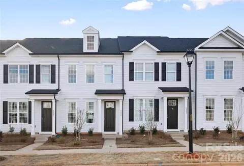8136 Jacey 16 Ln #16, Huntersville, NC 28078